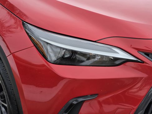 Used 2023 Lexus NX 250 image 8