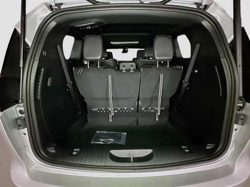 New 2026 Chrysler Pacifica Limited image 30