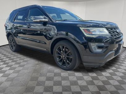 Used 2017 Ford Explorer XLT w/ Equipment Group 202A