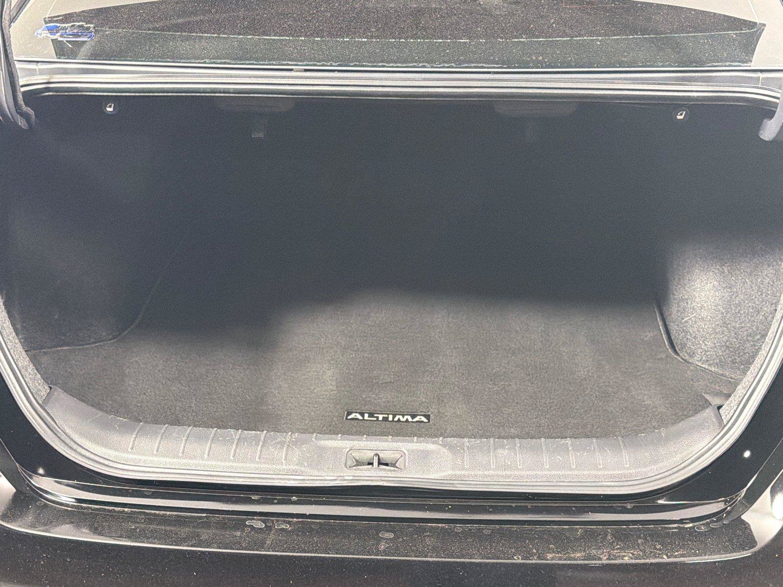 Used 2020 Nissan Altima 2.5 SV FWD image 18
