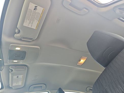 Used 2025 Toyota Camry LE image 30