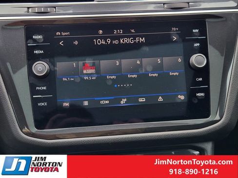 Used 2023 Volkswagen Tiguan SEL R-Line AWD/4WD image 17