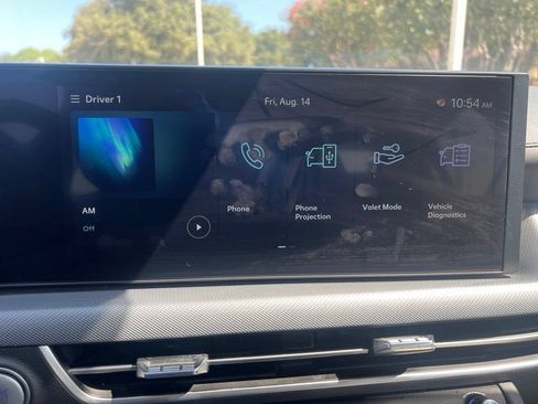 Used 2025 Hyundai Sonata SEL FWD image 4