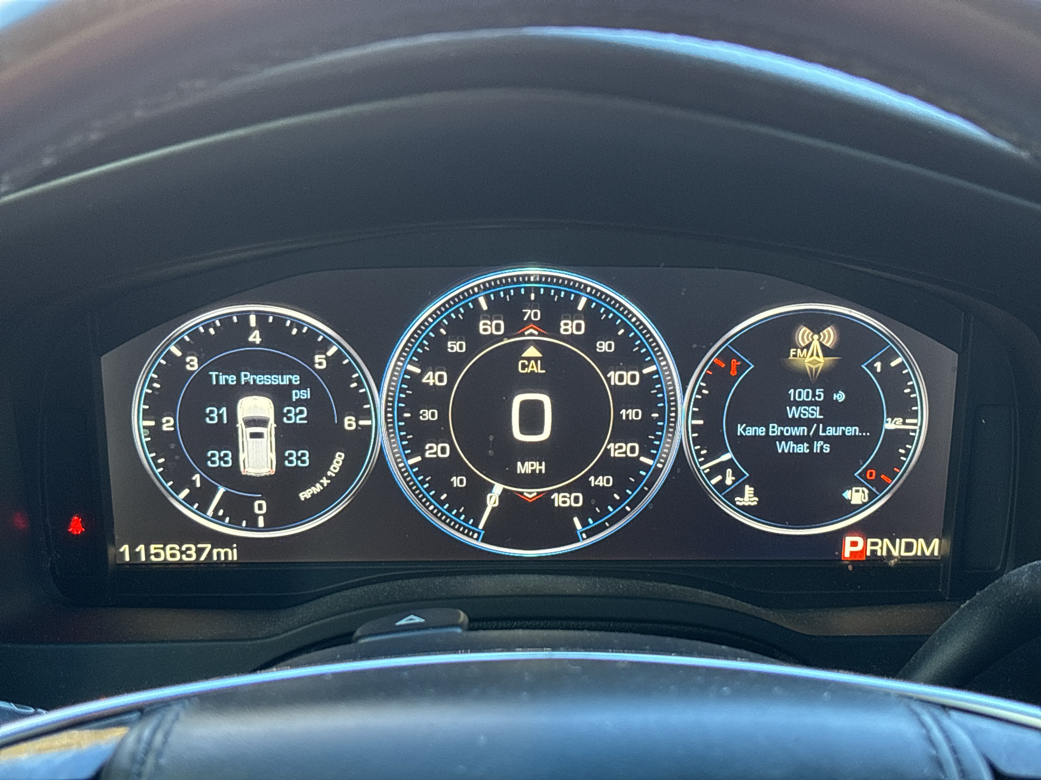 Used 2015 Cadillac Escalade Platinum AWD/4WD image 21