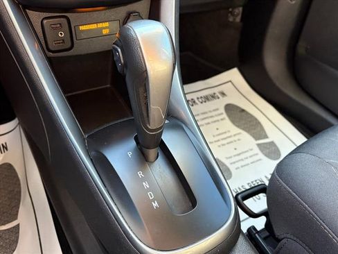 Used 2020 Chevrolet Trax LT image 21