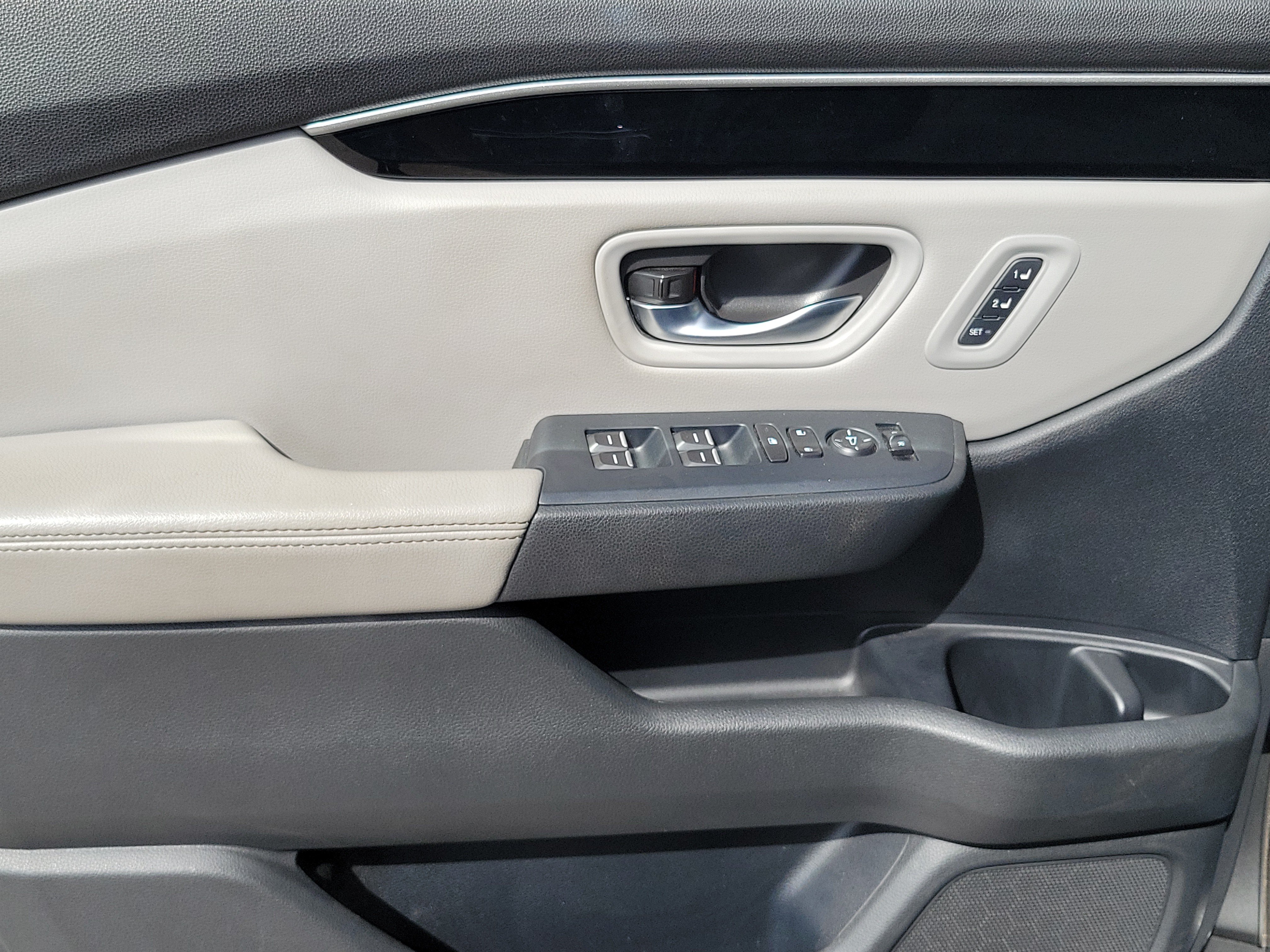 Used 2023 Honda Pilot EX-L image 28