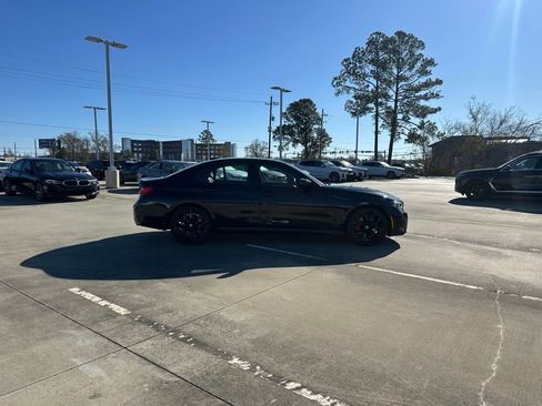 New 2026 BMW 330i 330i w/ M Sport Package image 4