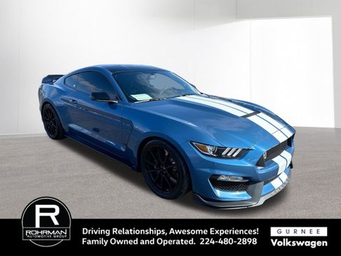 Used 2019 Ford Mustang Shelby GT350 w/ Technology Package image 2