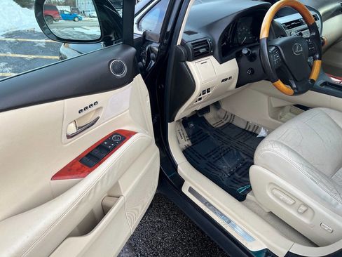 Used 2011 Lexus RX 350 AWD image 18