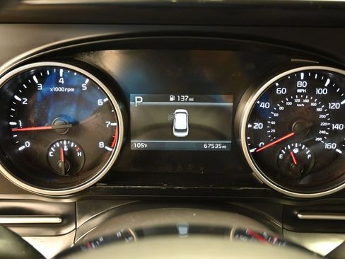 Used 2022 Kia Carnival LX FWD image 20