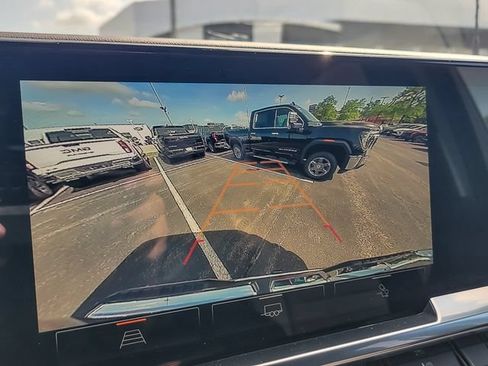 New 2026 GMC Sierra 2500 SLE w/ Preferred Package AWD/4WD image 15