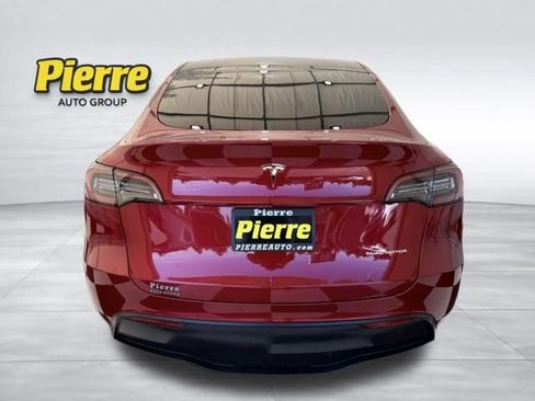 Used 2024 Tesla Model Y Long Range image 3