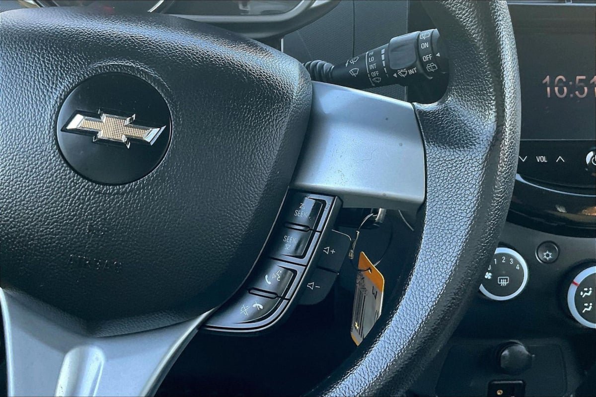 Used 2014 Chevrolet Spark LT FWD image 12