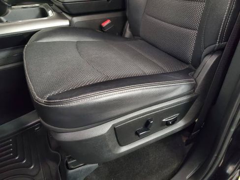 Used 2018 RAM 1500 Sport w/ Sport Premium Group AWD/4WD image 13