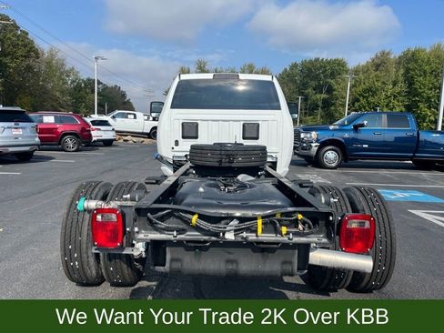 Used 2025 RAM 5500 Tradesman image 12