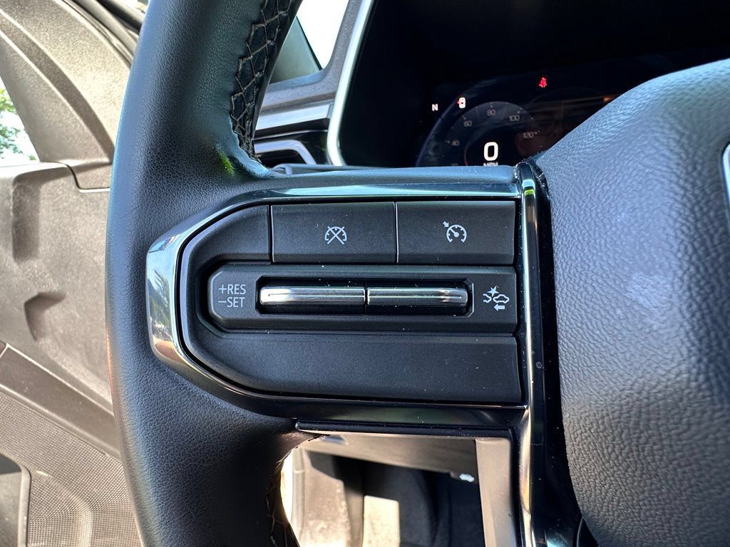 Certified 2026 GMC Canyon AT4 AWD/4WD image 38