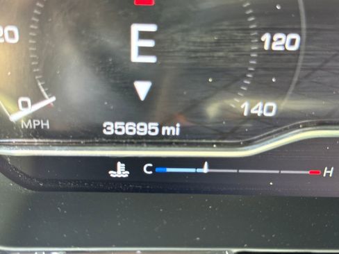 Used 2023 GMC Sierra 1500 SLT w/ SLT Premium Plus Package image 24