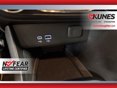 Used 2025 Buick Encore GX Preferred image 34