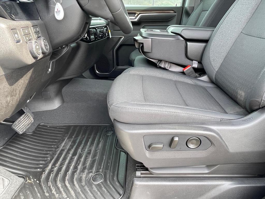 New 2026 Chevrolet Silverado 2500 LT w/ All Star Edition AWD/4WD image 24