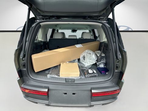 New 2026 Hyundai Santa Fe SEL FWD image 18