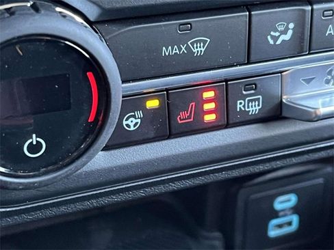 New 2025 Ford Bronco Raptor image 18