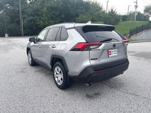 Used 2019 Toyota RAV4 LE w/ All Weather Liner Package AWD/4WD image 5