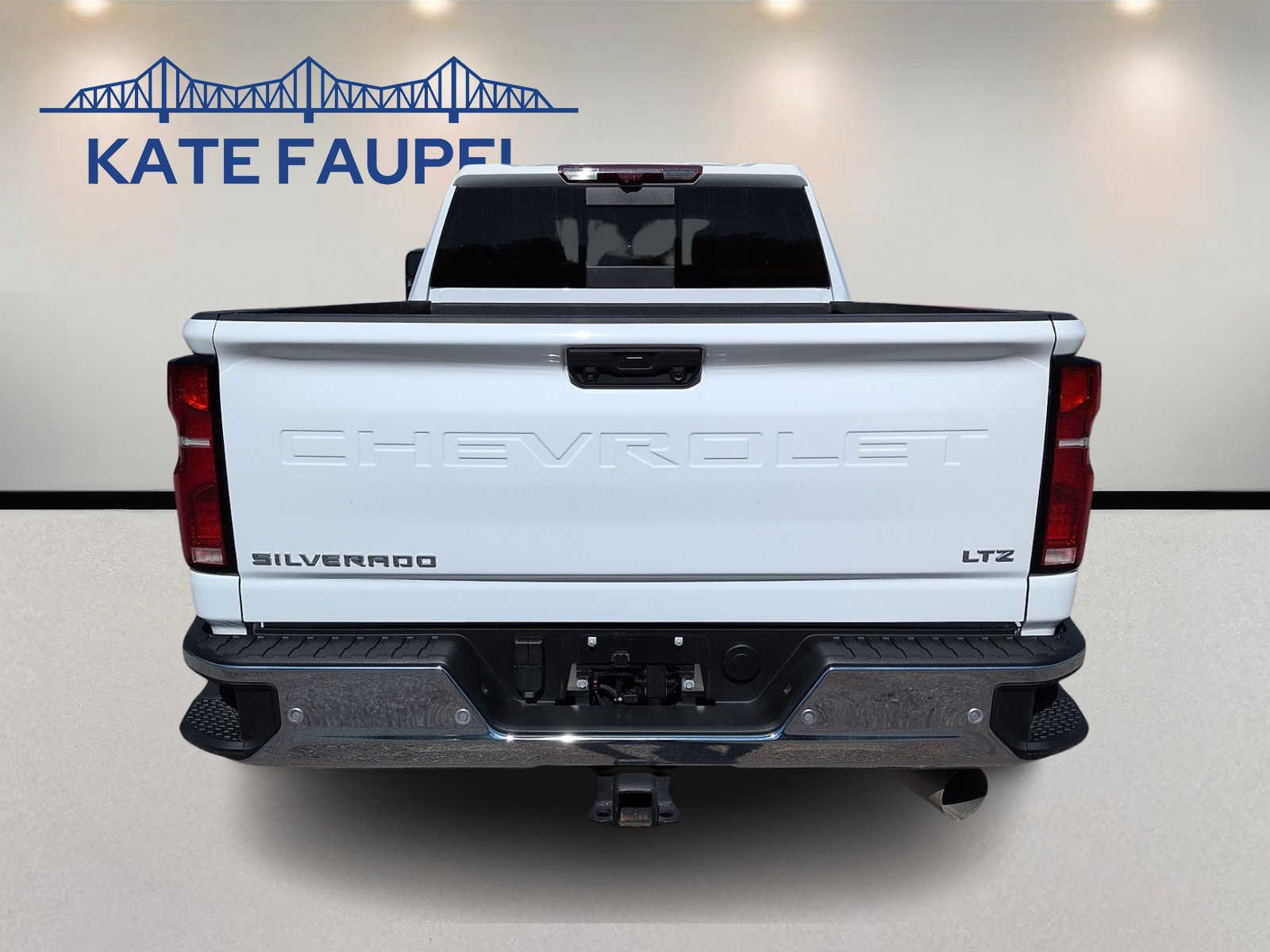 Used 2025 Chevrolet Silverado 2500 LTZ w/ LTZ Premium Package AWD/4WD image 6