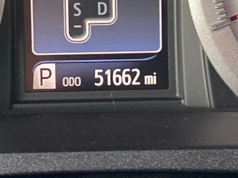 Used 2020 Toyota Sienna SE w/ SE Preferred Package FWD image 27