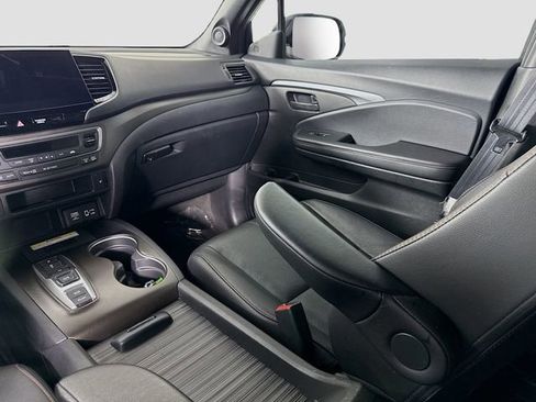 Used 2022 Honda Passport TrailSport image 24