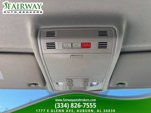Used 2023 Volkswagen Tiguan SE AWD/4WD image 23