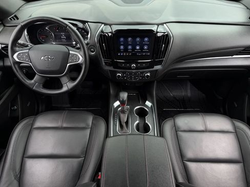 Used 2023 Chevrolet Traverse RS w/ LPO, Floor Liner Package FWD image 11