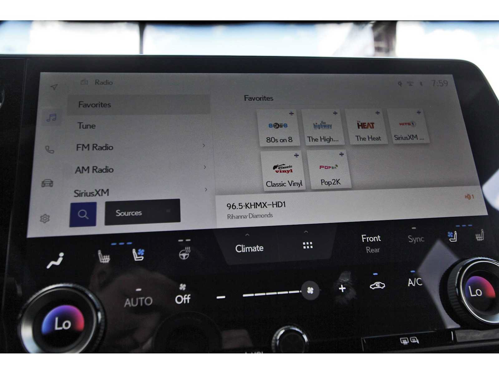 Used 2025 Lexus RX 350 Premium w/ Convenience Package FWD image 22