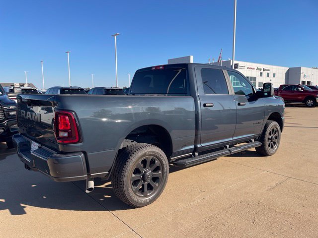 Used 2026 RAM 2500 Big Horn AWD/4WD image 3