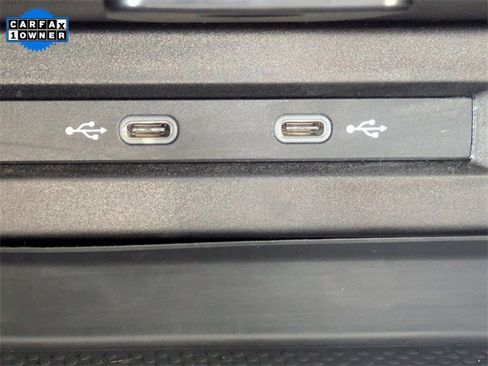 Certified 2024 Volkswagen Tiguan SEL R-Line image 31