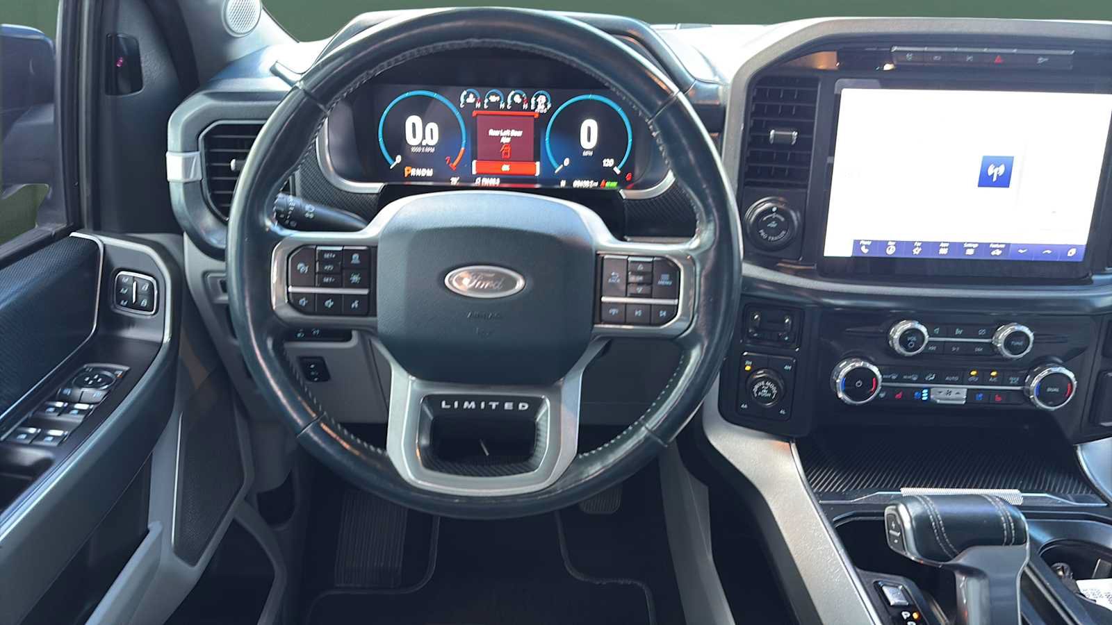 Used 2022 Ford F150 Limited AWD/4WD image 24