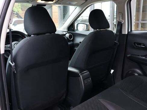 Used 2023 Nissan Kicks SV FWD image 31