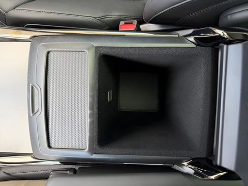 Certified 2025 Land Rover Range Rover Sport SE image 23