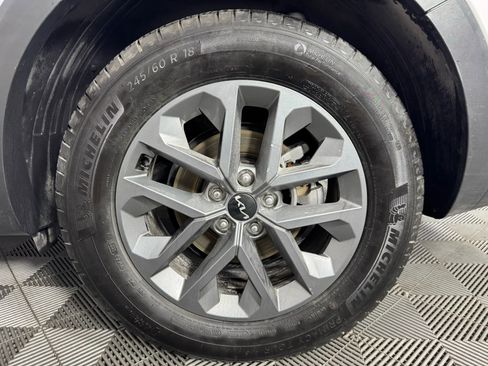 Used 2024 Kia Telluride LX image 45