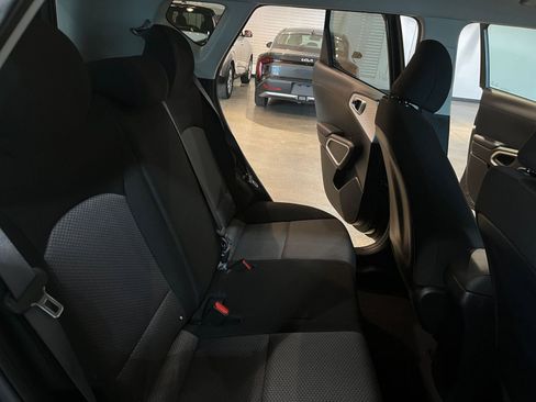 Used 2025 Kia Soul LX w/ LX Technology Package image 37