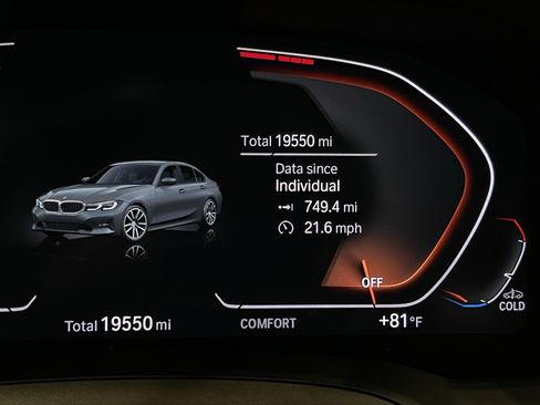 Used 2022 BMW 330i xDrive Sedan w/ Premium Package 2 AWD/4WD image 21