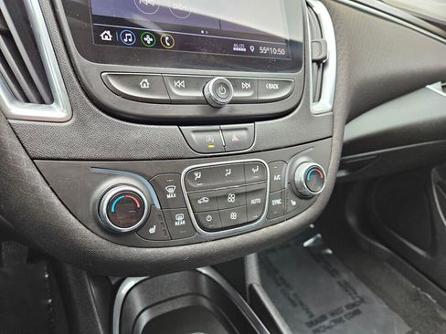 Used 2020 Chevrolet Malibu LT image 5