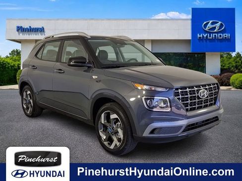 New 2026 Hyundai Venue SEL FWD image 1