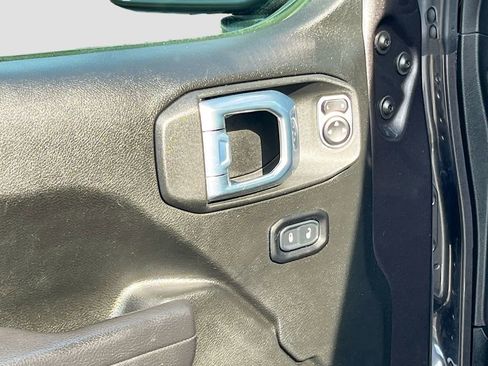 Certified 2022 Jeep Wrangler Unlimited Sport image 18