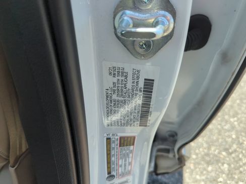 Used 2021 Acura RDX FWD w/ Advance Package image 48