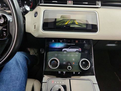 Used 2020 Land Rover Range Rover Velar R-Dynamic S AWD/4WD image 21