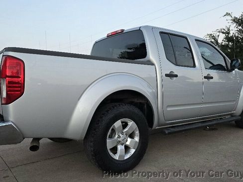 Used 2012 Nissan Frontier SV RWD image 12