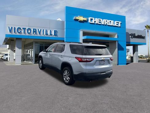 Used 2020 Chevrolet Traverse LT FWD image 7