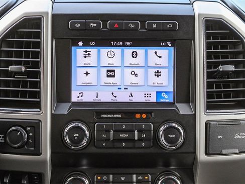 Used 2019 Ford F250 Lariat image 18