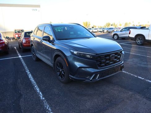 Used 2025 Honda CR-V Sport-L image 3