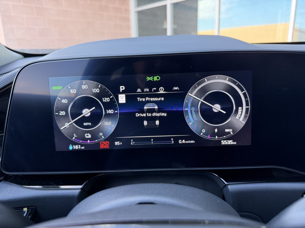 Used 2025 Kia Niro Wind FWD image 17